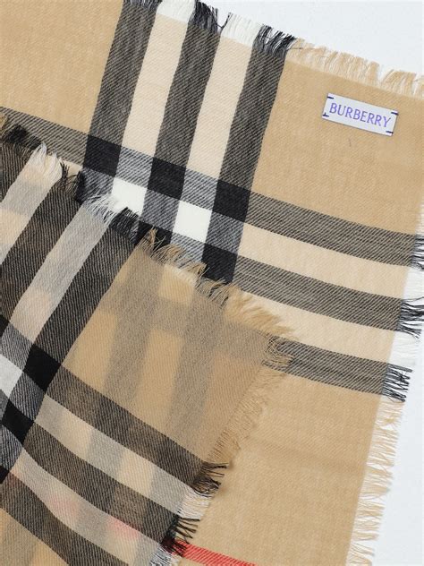 sciarpa lana burberry donna|burberry sciarpa regali.